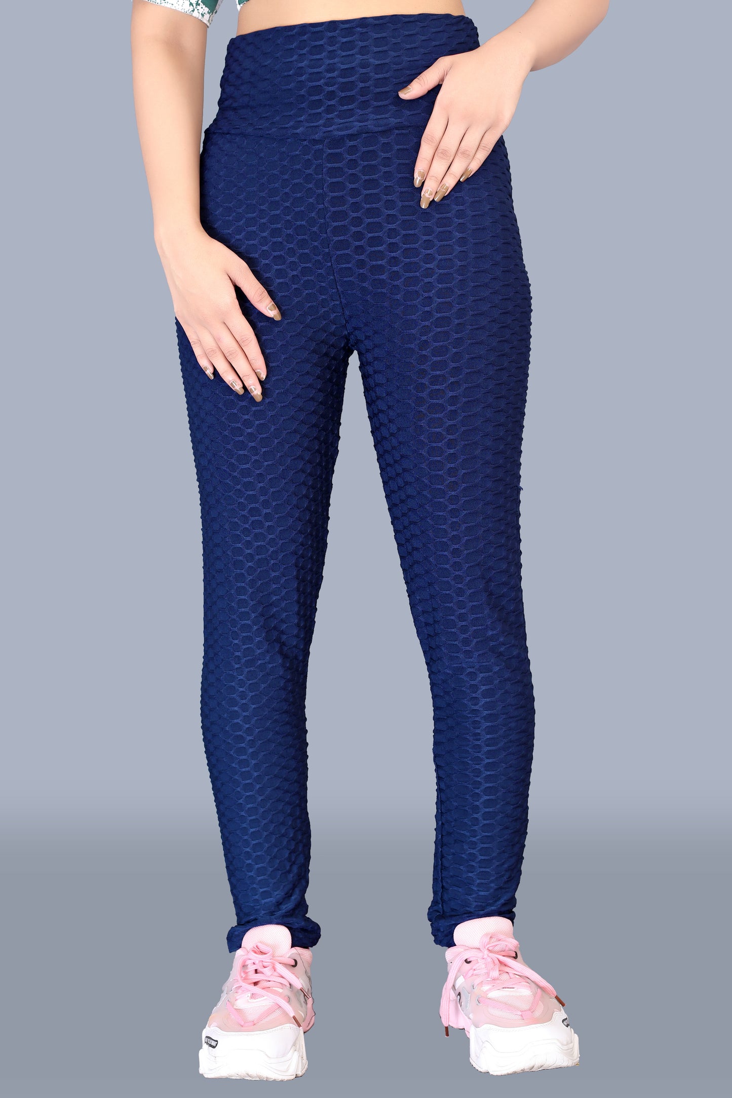 Women Leggings with Clique Pattern