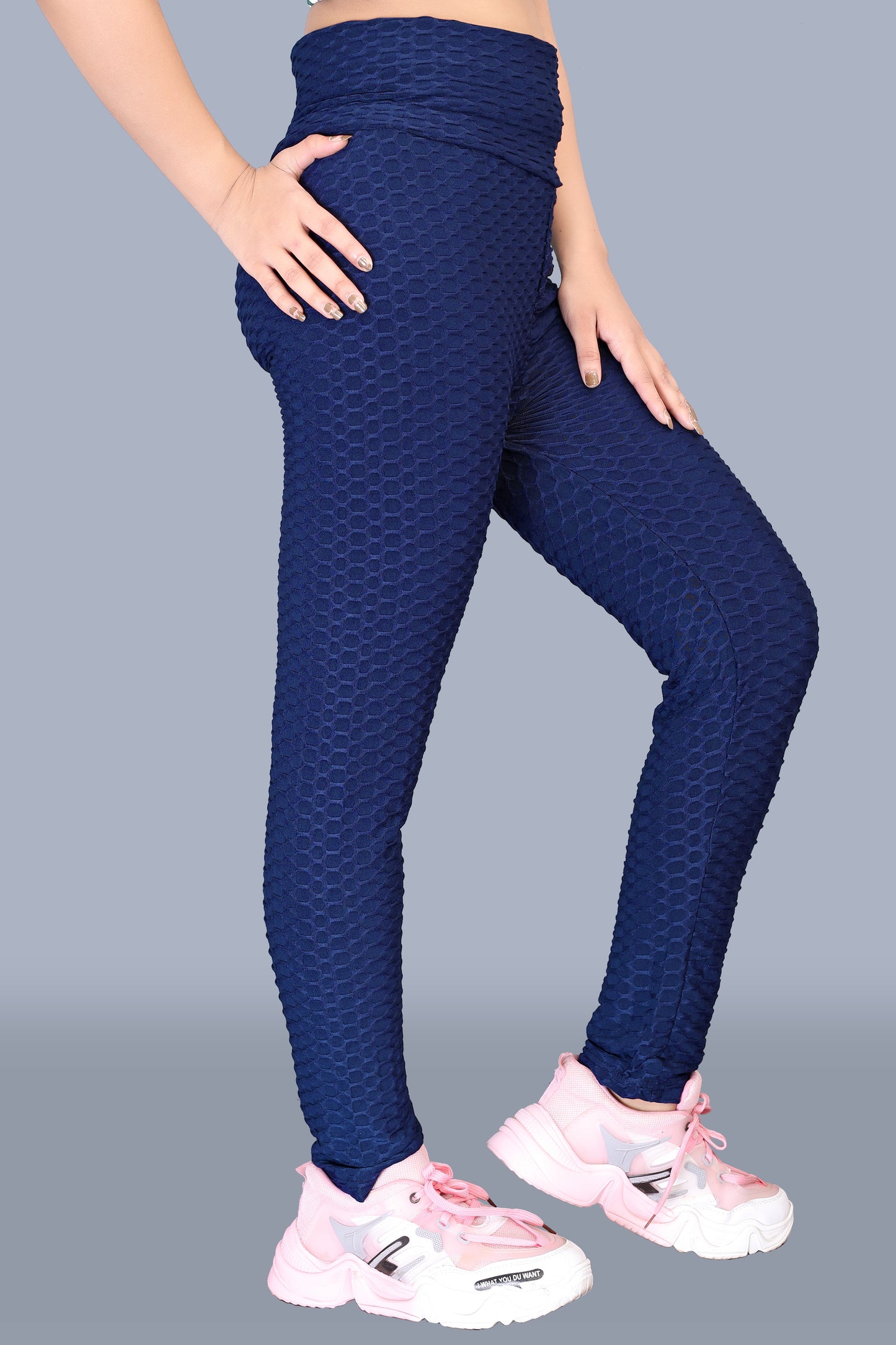 Women Leggings with Clique Pattern